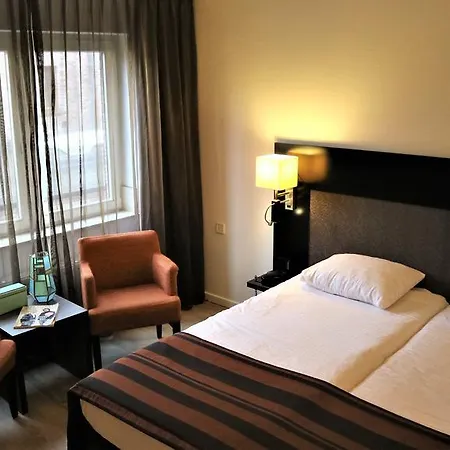 Eurotel 4* Ланакен